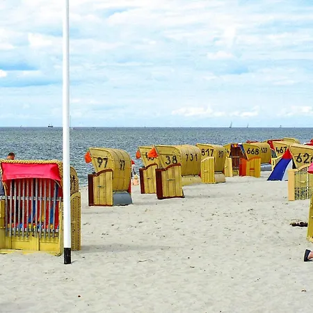 Near The Waterfront Laboe